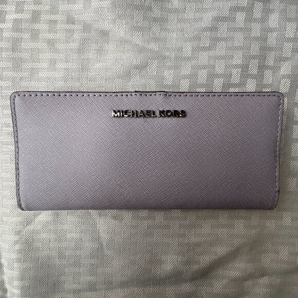 Michael Kors Women's Wallet - Picture 1 of 7